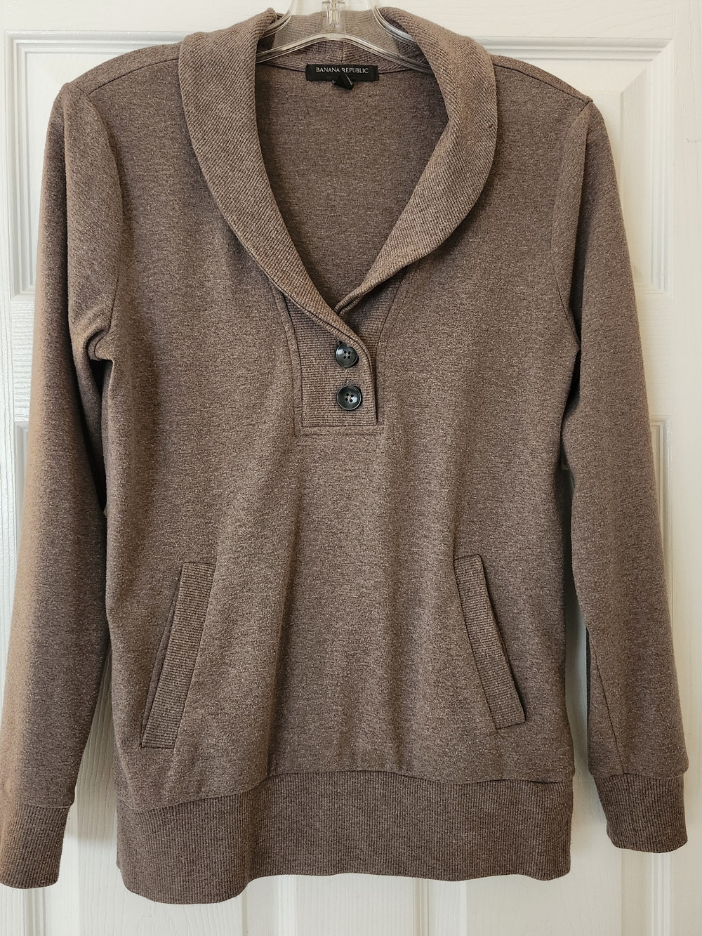 Banana Republic Women's Brown Shawl-Collar V-Neck Pullover